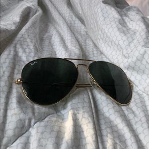 large ray ban aviators